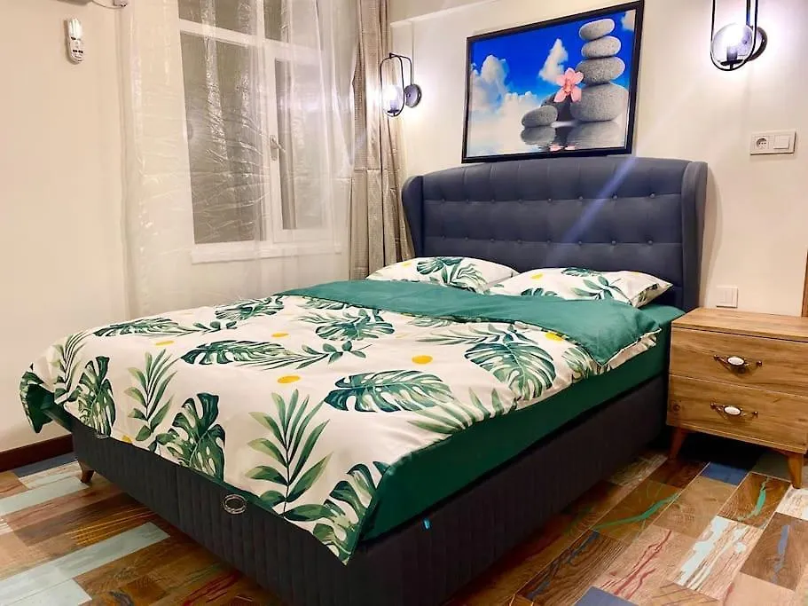 אנטליה Old Town Top Class -3 Bedrooms-165 M2 -100 Mbps Internet דירה
